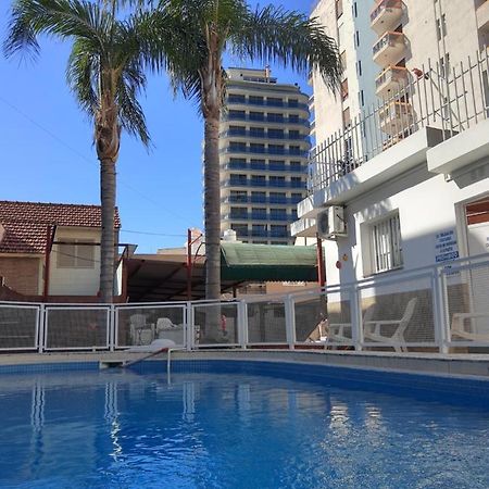 Hotel Brisas Вилья-Карлос-Пас Экстерьер фото
