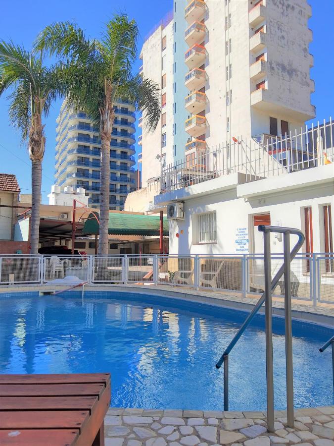 Hotel Brisas Вилья-Карлос-Пас Экстерьер фото