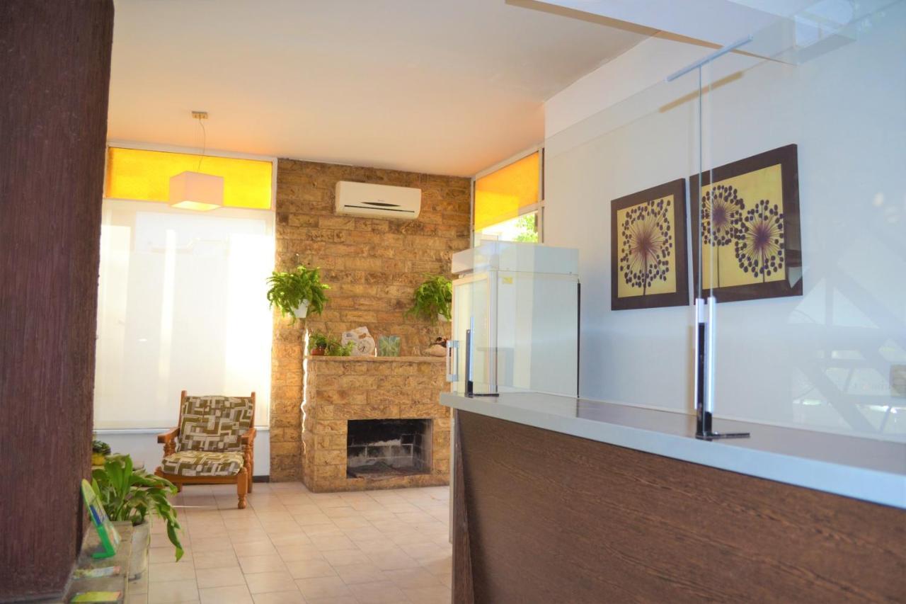 Hotel Brisas Вилья-Карлос-Пас Экстерьер фото